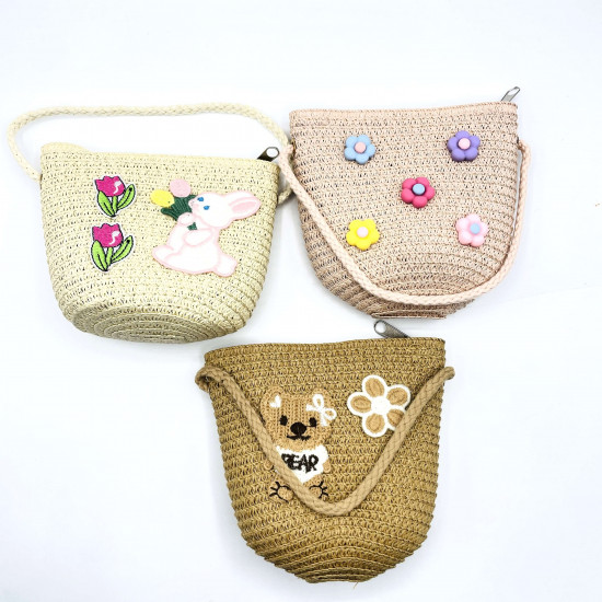 Supplier gadgets for girls, wholesale small colorful straw bags