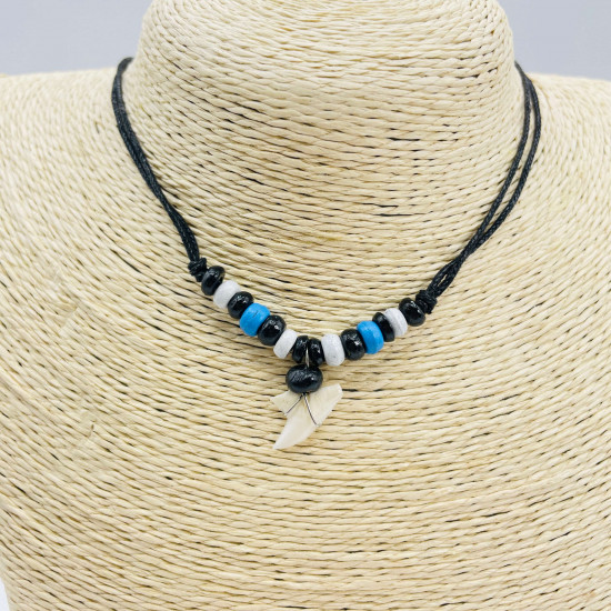 Fournisseur colliers fantaisies dent de requin, collier garçon G172-19