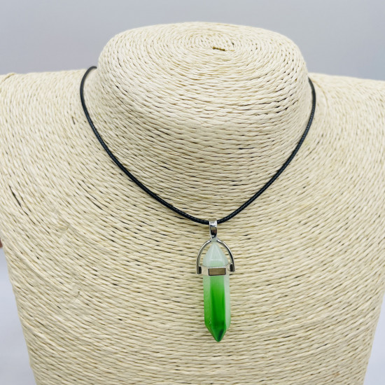 Proveedor de joyas europa, collar de cristal, naruto, anime, vidrio verde blanco degradado