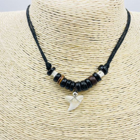Wholesaler shark tooth necklaces, batch sales for professionals G172-28
