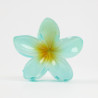 Pinza para el pelo con flor azul cielo